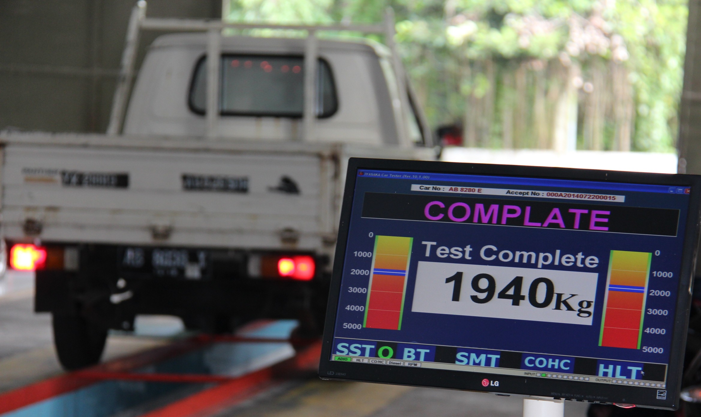 PEMERIKSAAN PERSYARATAN TEKNIS DAN LAIK JALAN KENDARAAN BERMOTOR